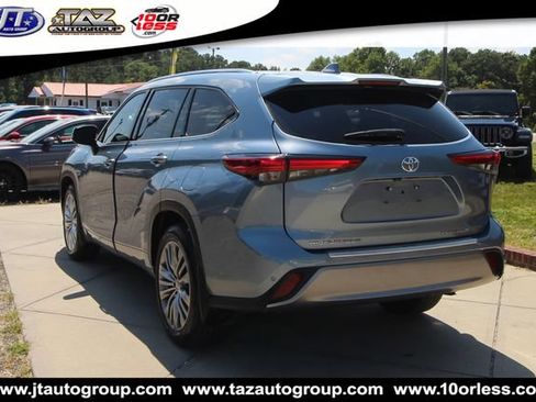 Used 2021 Toyota Highlander Platinum AWD/4WD image 7