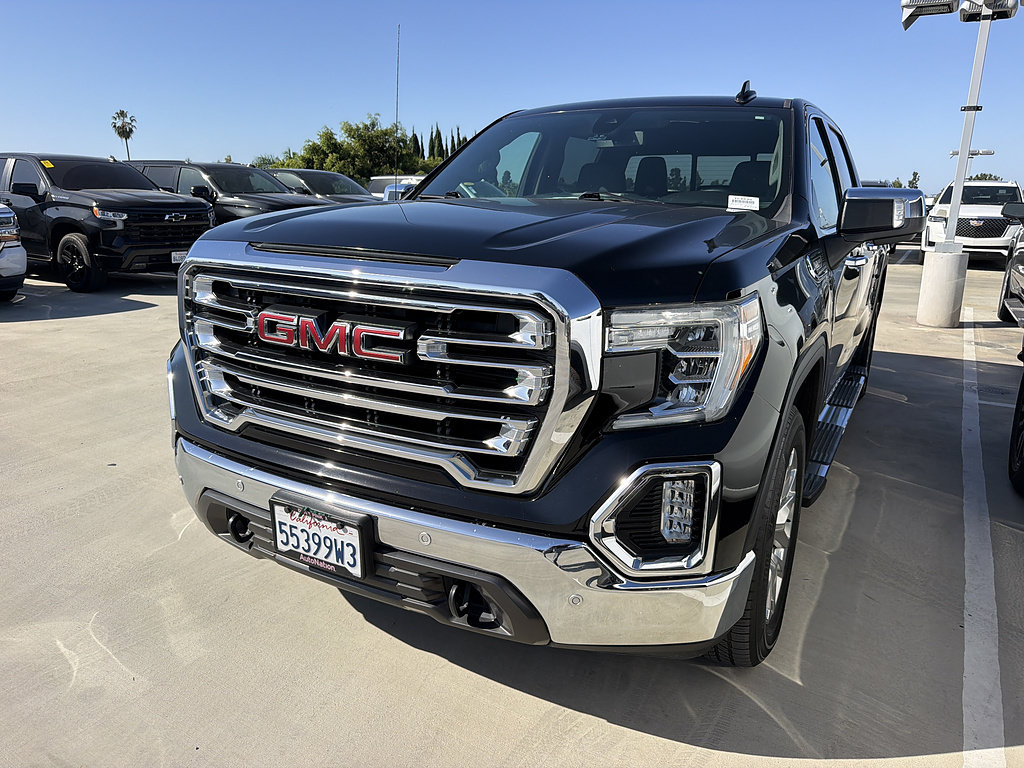 Used 2020 GMC Sierra 1500 SLT w/ SLT Premium Plus Package RWD image 2