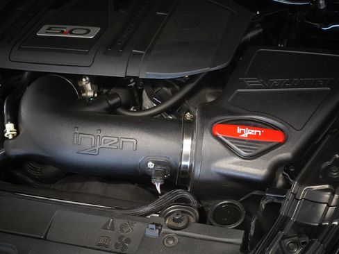 Used 2022 Ford Mustang GT Premium w/ GT Performance Package RWD image 33