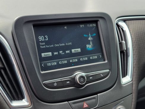 Used 2016 Chevrolet Malibu LT FWD image 25