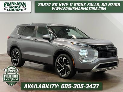 Used 2024 Mitsubishi Outlander SE