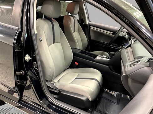 Used 2019 Honda Civic LX image 28