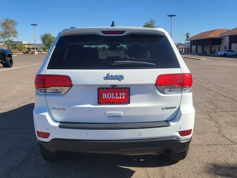 Used 2018 Jeep Grand Cherokee Laredo AWD/4WD image 8