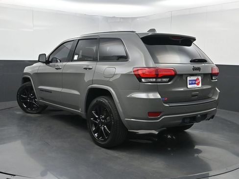 Used 2021 Jeep Grand Cherokee Laredo X RWD image 21