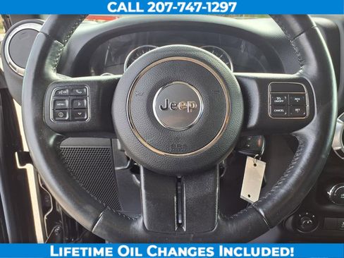 Used 2017 Jeep Wrangler Unlimited Sahara w/ Max Tow Package image 15