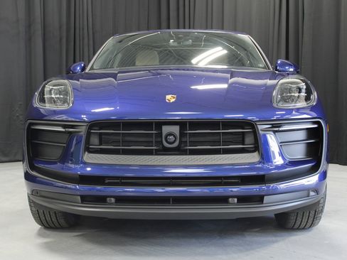 New 2026 Porsche Macan image 7