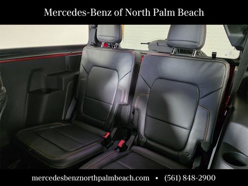 Used 2022 Ford Bronco Badlands image 12