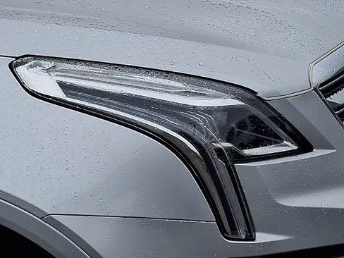 Used 2019 Cadillac XT5 Premium Luxury FWD image 29