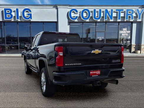 Used 2023 Chevrolet Silverado 2500 High Country w/ Z71 Off-Road Package image 2