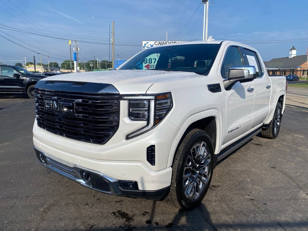 Used 2024 GMC Sierra 1500 Denali Ultimate AWD/4WD image 8