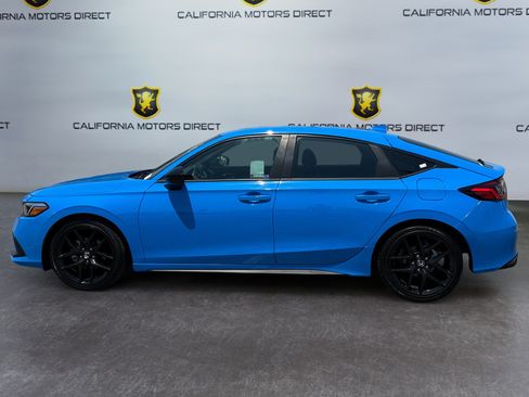Used 2024 Honda Civic Sport image 2