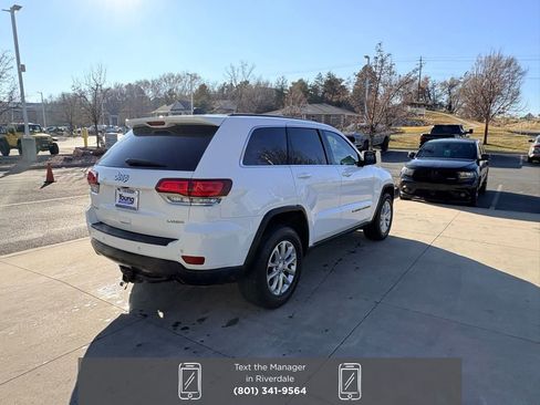 Used 2022 Jeep Grand Cherokee Laredo X image 4