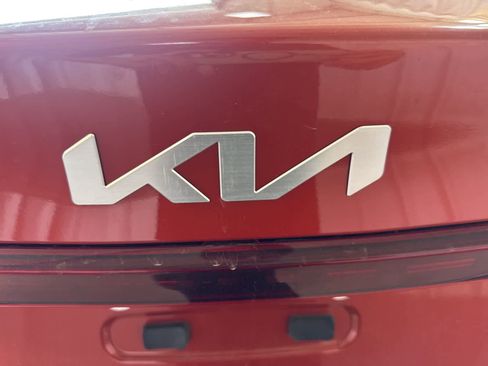 Used 2022 Kia Forte LXS image 16