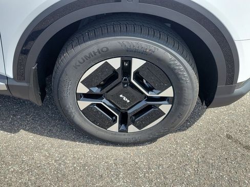 New 2027 Kia Telluride EX FWD image 41