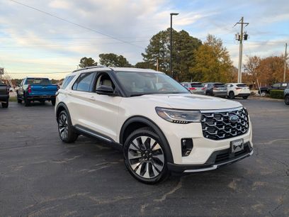 New 2026 Ford Explorer Platinum w/ LUX Leather Package
