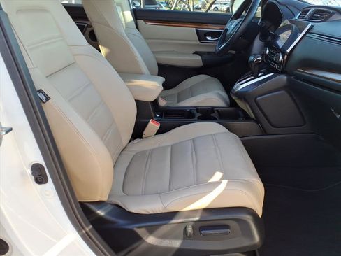 Used 2017 Honda CR-V Touring image 11