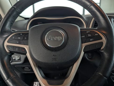 Used 2014 Jeep Cherokee Limited w/ Trailer Tow Group image 18