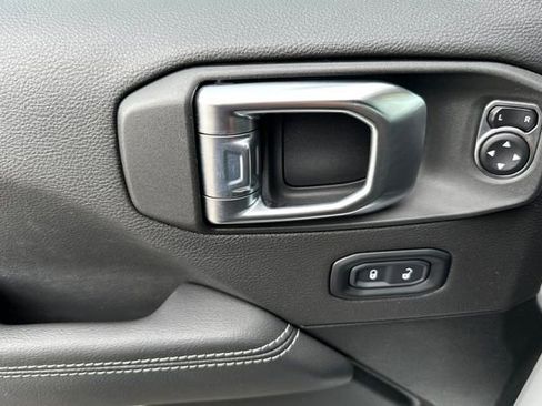 Certified 2023 Jeep Wrangler Unlimited Sahara w/ Cold Weather Group image 11