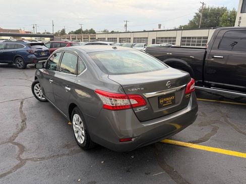 Used 2015 Nissan Sentra SV FWD image 37