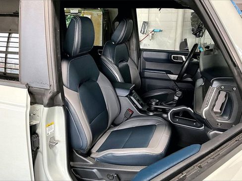 Used 2022 Ford Bronco Outer Banks w/ Sasquatch Package image 7