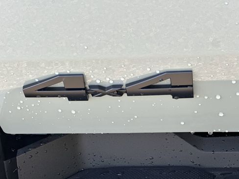 New 2026 Toyota Tundra Limited AWD/4WD image 22