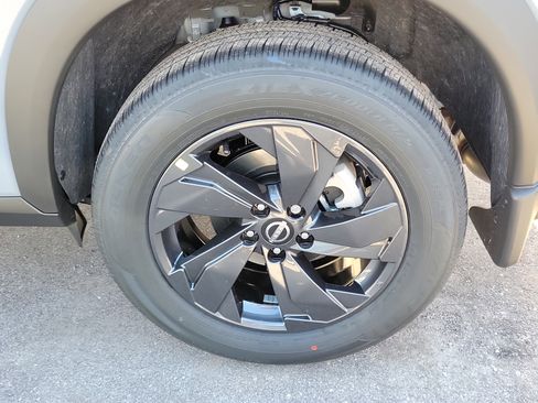 New 2026 Nissan Rogue SV w/ Cold Weather Package image 7