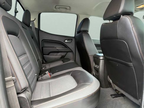 Used 2022 GMC Canyon AT4 image 37