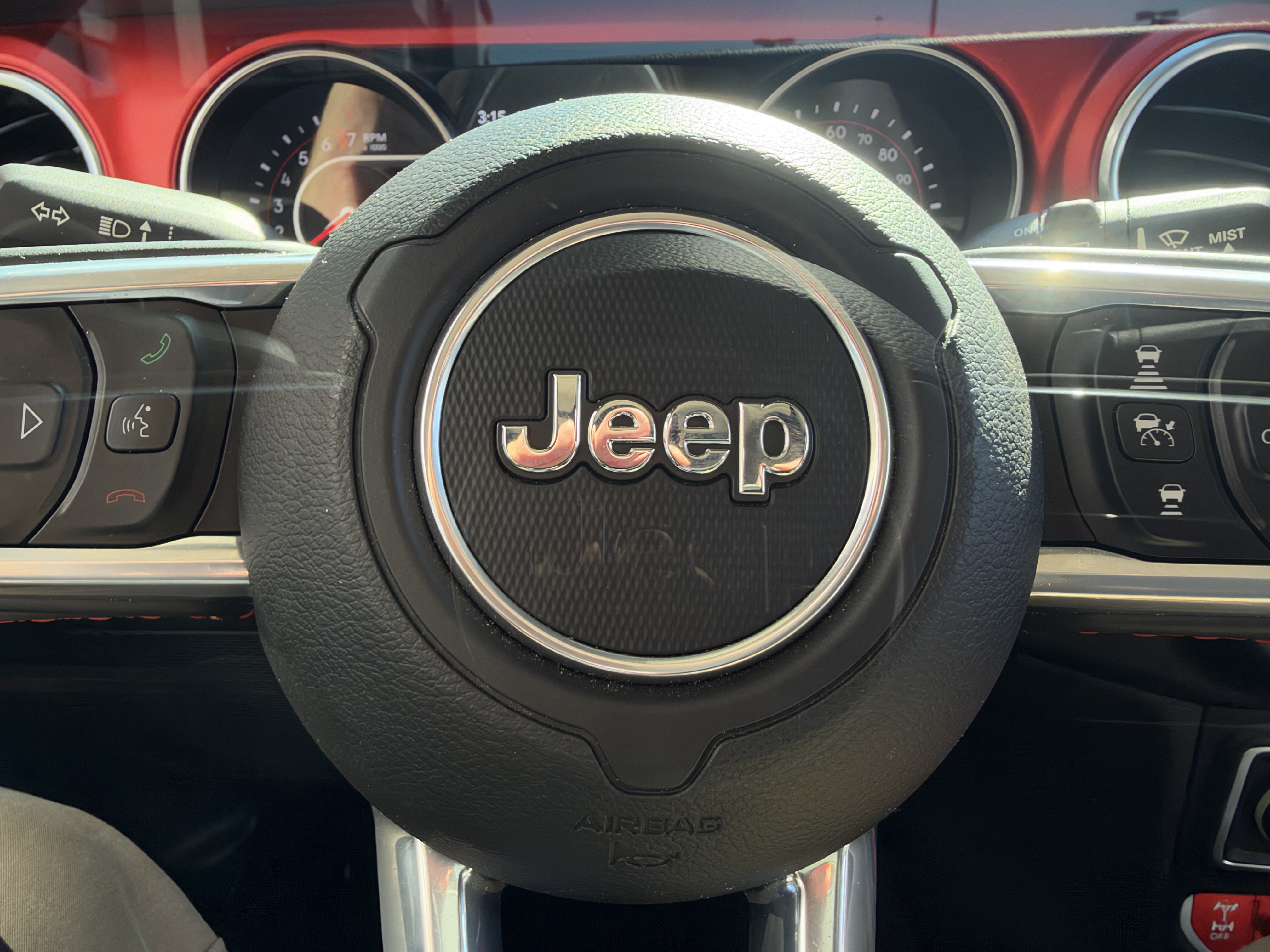 Used 2021 Jeep Wrangler Unlimited Rubicon AWD/4WD image 38