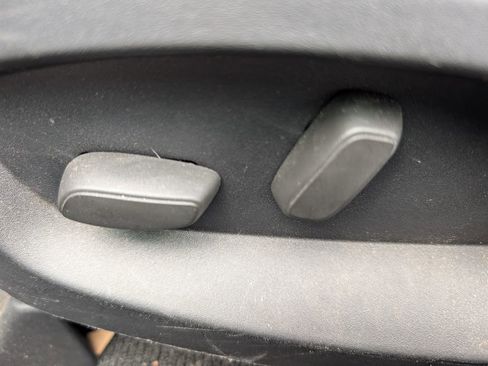 Used 2015 Chevrolet Corvette Stingray Coupe RWD image 18