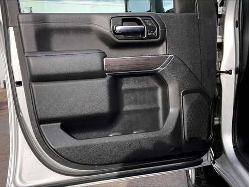 Used 2022 Chevrolet Silverado 2500 LTZ image 20