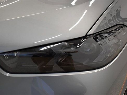 Used 2024 BMW X5 M60i w/ Executive Package image 17