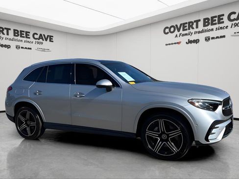 Used 2024 Mercedes-Benz GLC 300 4MATIC w/ AMG Line image 12