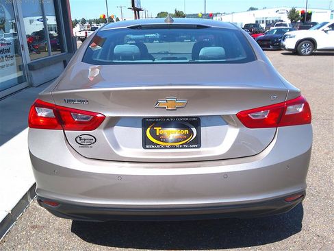 Used 2025 Chevrolet Malibu LT FWD image 18