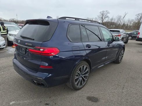 Used 2021 BMW X7 M50i image 2