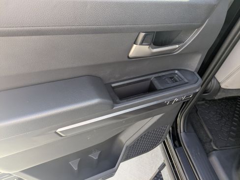 Used 2024 Toyota Tacoma TRD Off-Road image 13