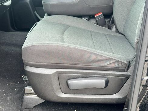 Used 2024 RAM 1500 Warlock AWD/4WD image 25