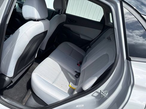 Used 2023 Hyundai Kona SEL FWD image 7