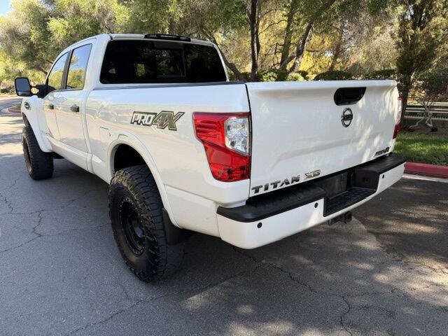 Used 2018 Nissan Titan PRO-4X AWD/4WD image 6