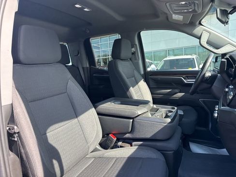 Used 2022 GMC Sierra 1500 Elevation image 21