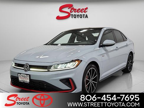 Used 2025 Volkswagen Jetta GLI Autobahn image 1