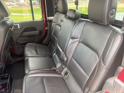 Used 2021 Jeep Gladiator Mojave AWD/4WD image 37