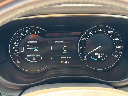 Used 2017 Lincoln MKC Select w/ Select Plus Package AWD/4WD image 21