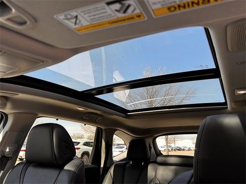 Used 2025 Acura MDX w/ Technology Package image 25