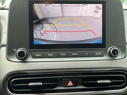 Used 2023 Hyundai Kona SEL image 18