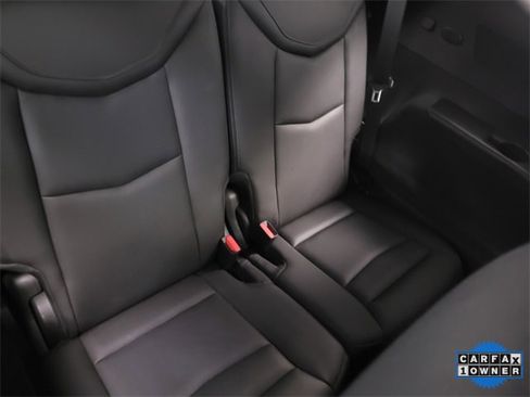 Used 2023 Cadillac XT6 Luxury image 16
