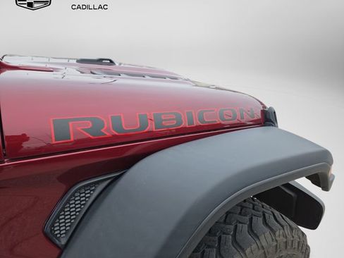 Used 2022 Jeep Gladiator Rubicon w/ LED Lighting Group AWD/4WD image 36
