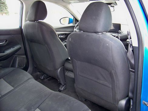 Used 2021 Nissan Sentra SV FWD image 33