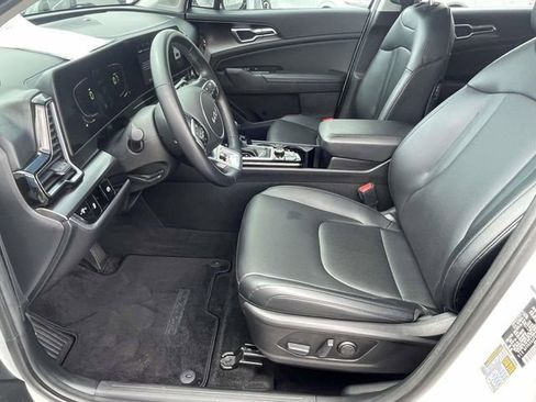 Used 2023 Kia Sportage EX FWD image 14