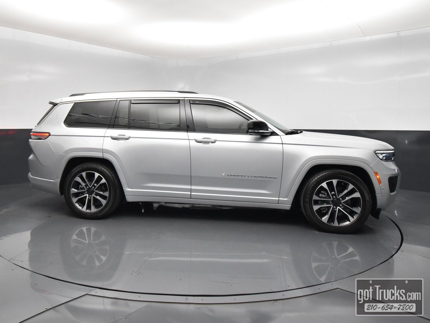 Used 2022 Jeep Grand Cherokee L Overland AWD/4WD image 52