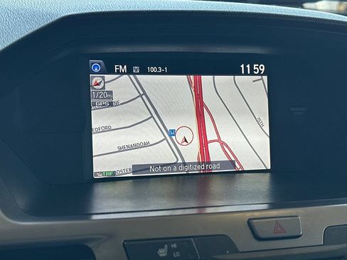 Used 2016 Honda Odyssey Touring image 23